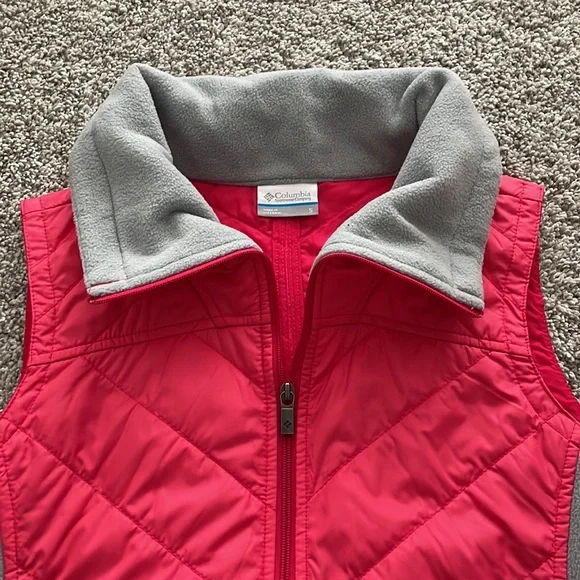 Columbia Vest - Picture 2 of 9